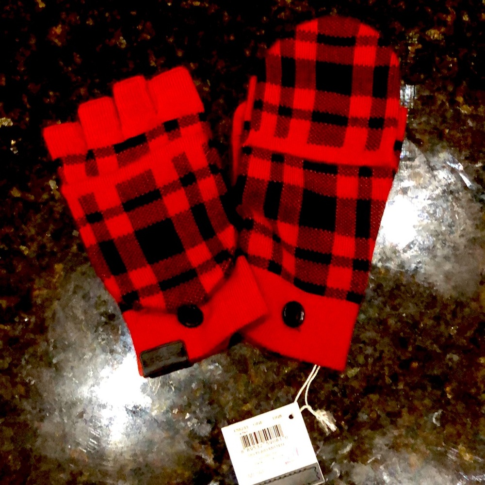 Coach Signature Gloves/Mittens Red & Black Plaid
